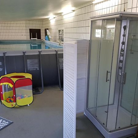 Grosse, Helle Ferienwohnung Mit 2 Balkonen Auf Dem Bauernhof In Der Lueneburger Heide Oetzen エクステリア 写真
