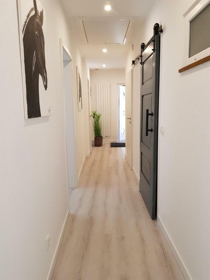 Grosse, Helle Ferienwohnung Mit 2 Balkonen Auf Dem Bauernhof In Der Lueneburger Heide Oetzen エクステリア 写真